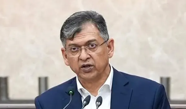 আসন্ন ঈদুল আজহায় পশুর হাটে চাঁদাবাজি বন্ধে হটলাইন চালু করা হবে বলে জানিয়েছেন স্বরাষ্ট্রমন্ত্রী সালাহউদ্দিন আহমদ। এতে কি চাঁদাবাজি বন্ধ হবে?